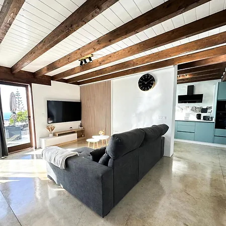 La Del Sol Villa La Asomada (Lanzarote)